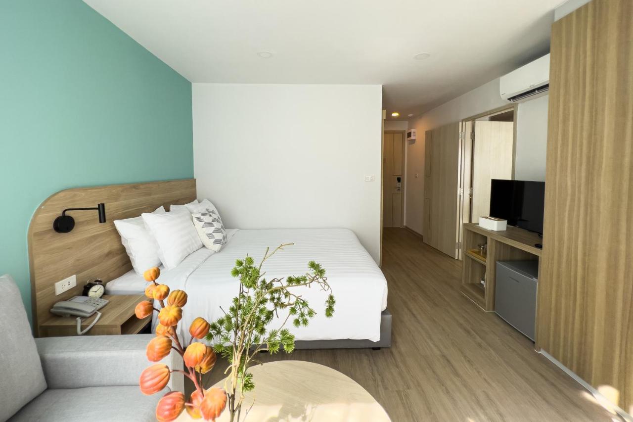 Wellness Stay & Hotel Sukhumvit 107 Bangkok Exterior foto